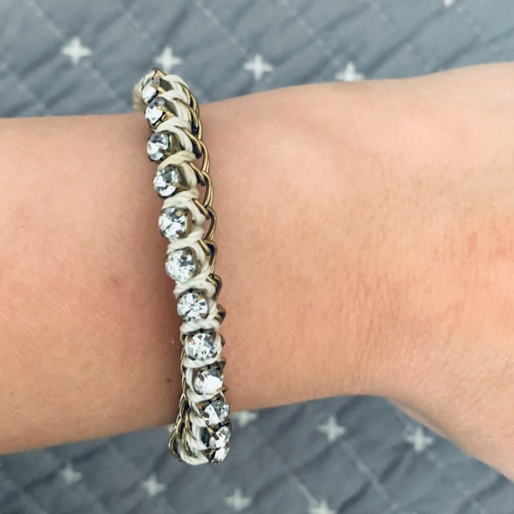 ✨White Rope Bracelet with Rhinestones - Picture 4 of 6